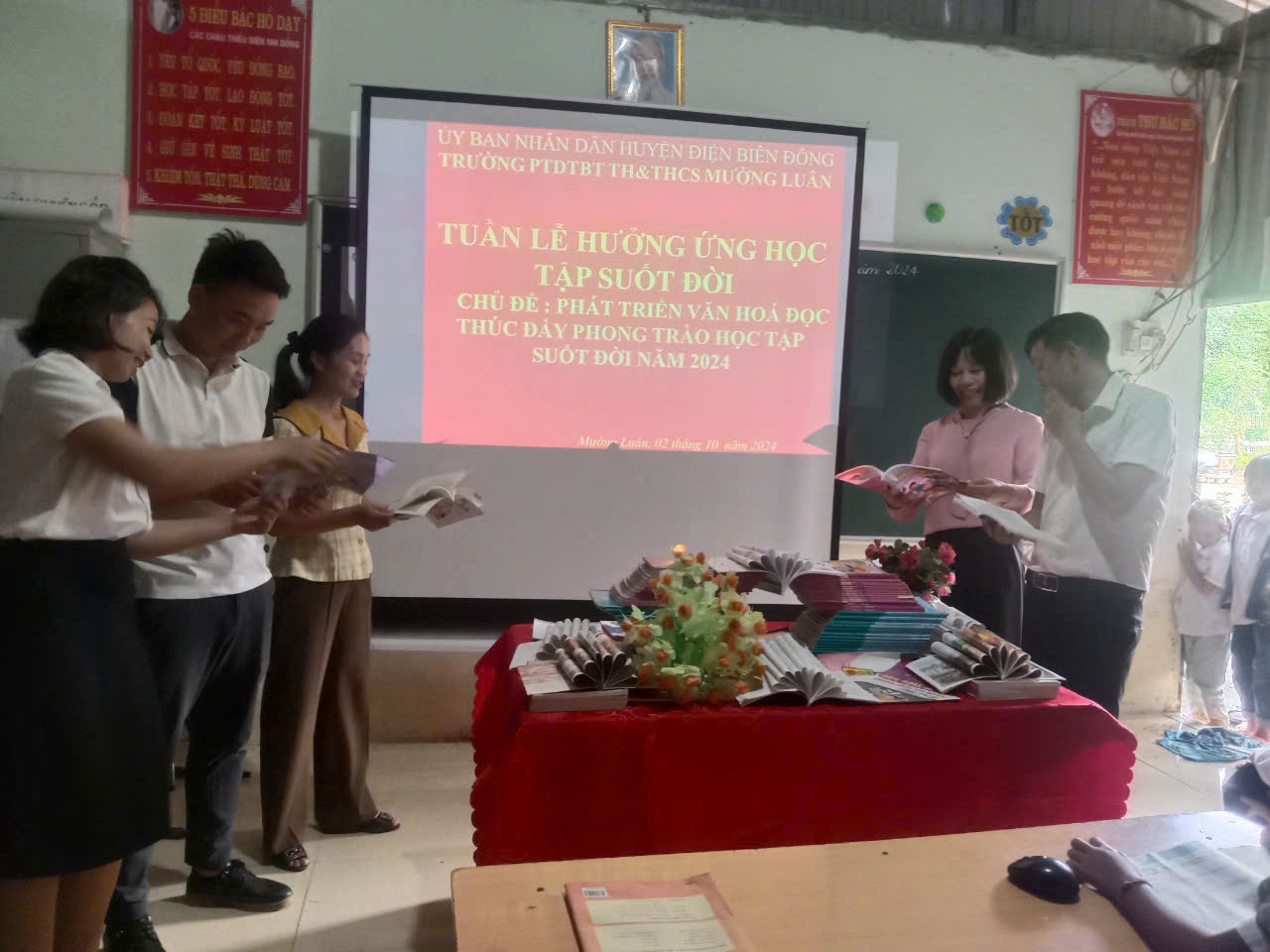 HỌC SINH TRƯỜNG PTDTBT-TH&THCS MƯỜNG LUÂN HƯỞNG ỨNG TUẦN LỄ HỌC TẬP SUỐT ĐỜI VỚI CHỦ ĐỀ: "PHÁT TRIỂN VĂN HÓA ĐỌC THÚC ĐẨY PHONG TRÀO HỌC TẬP SUỐT ĐỜI"